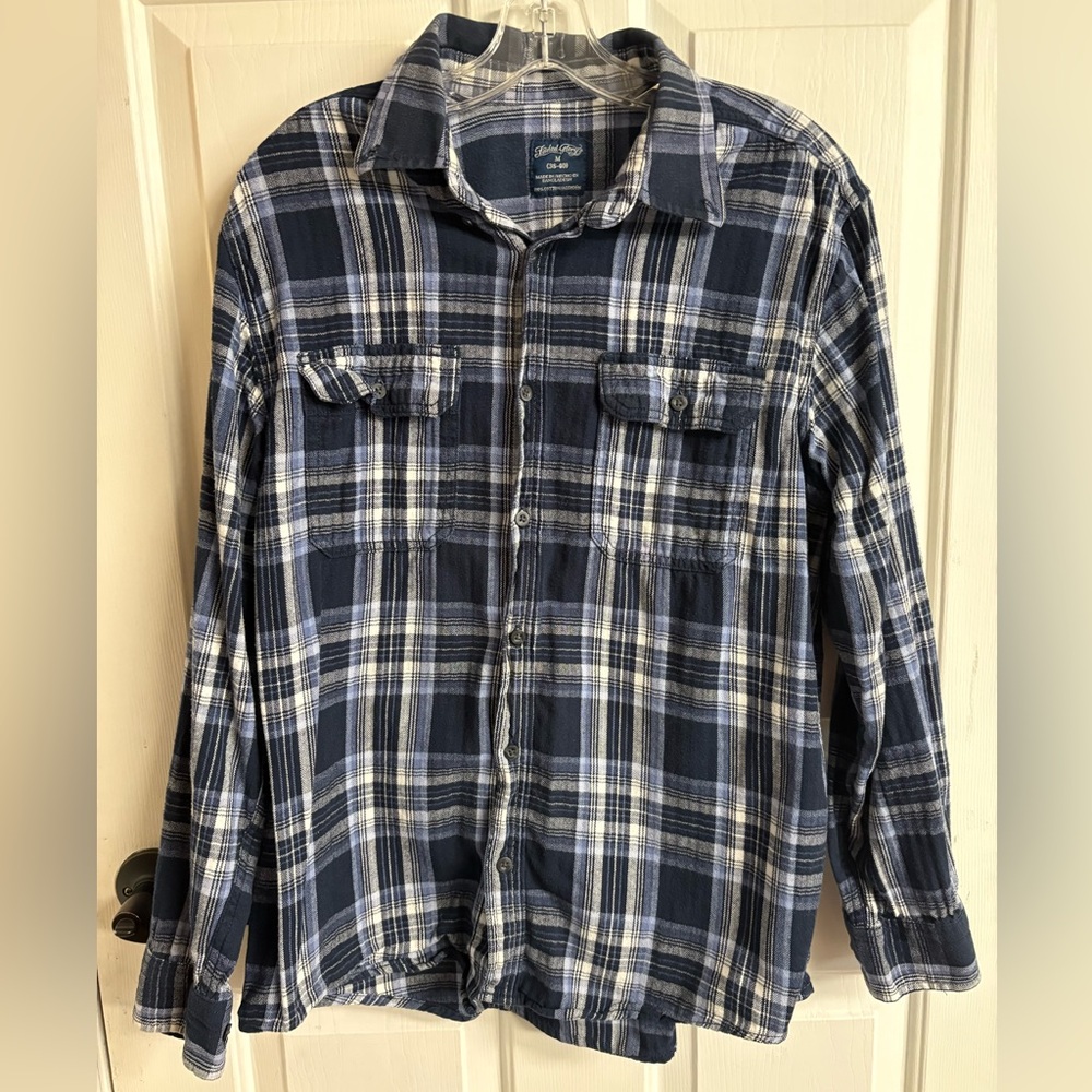 ❤️ Faded Glory Men’s Blue and White Plaid Casual Button Down Shirt